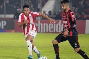 Patronato perdió ante San Martín en Tucumán por 2 a 0
