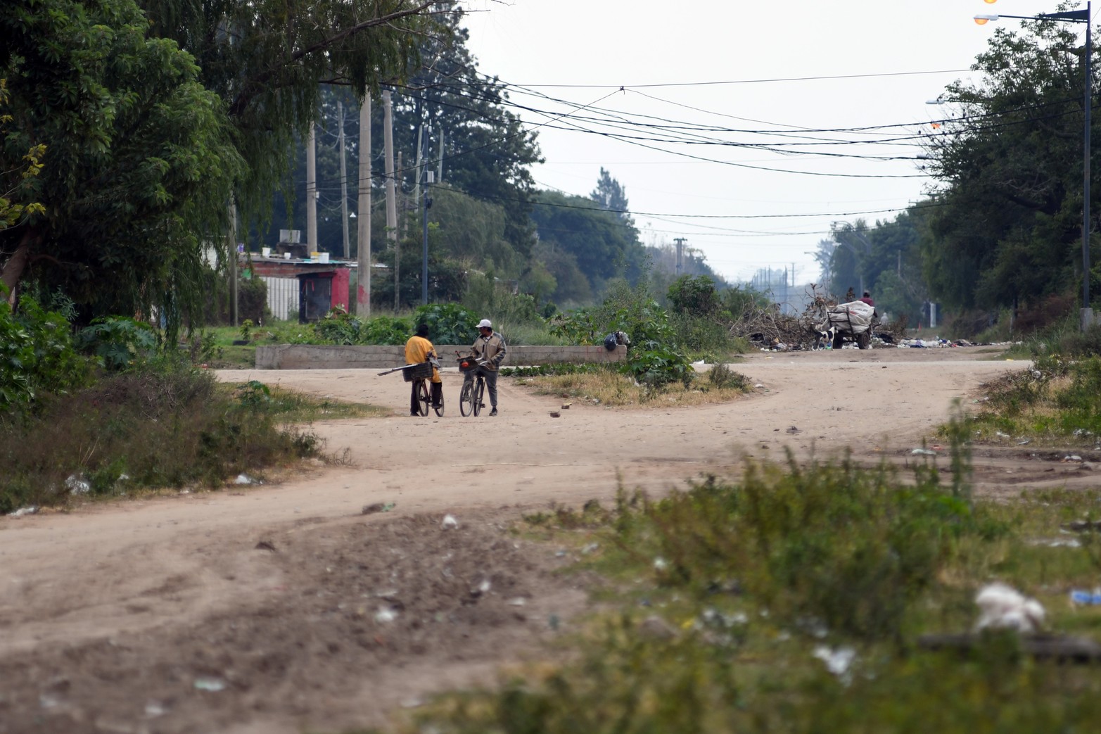 Desde Estado de Israel hasta Ceballos es el último tramo que se ejecutó entubando el zanjón a cielo abierto. Falta realizar la avenida ahora. 