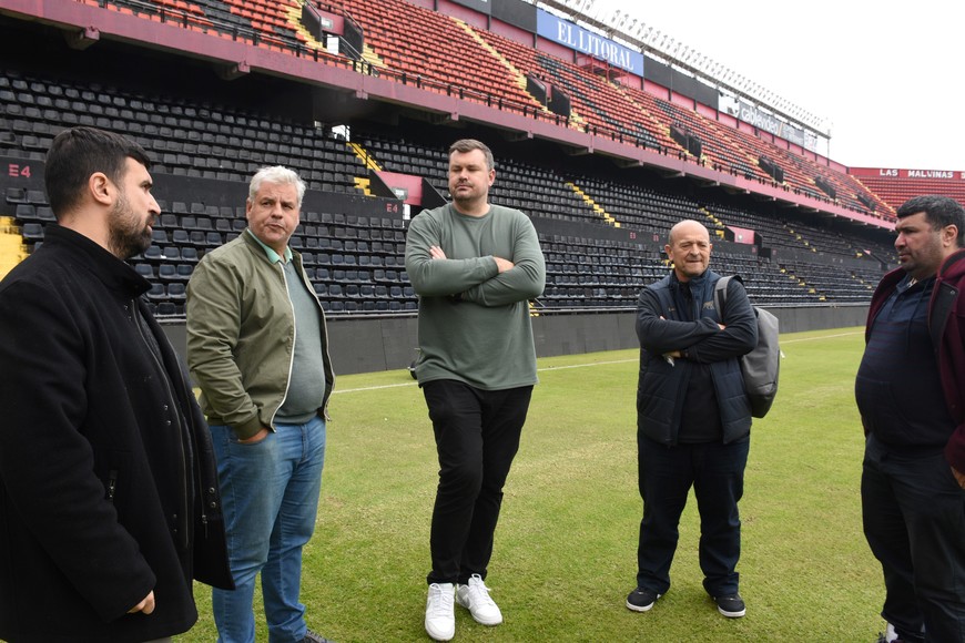 Visita del manager del equipo australiano de rugby, Chris Thompson. Crédito: Luis Cetraro