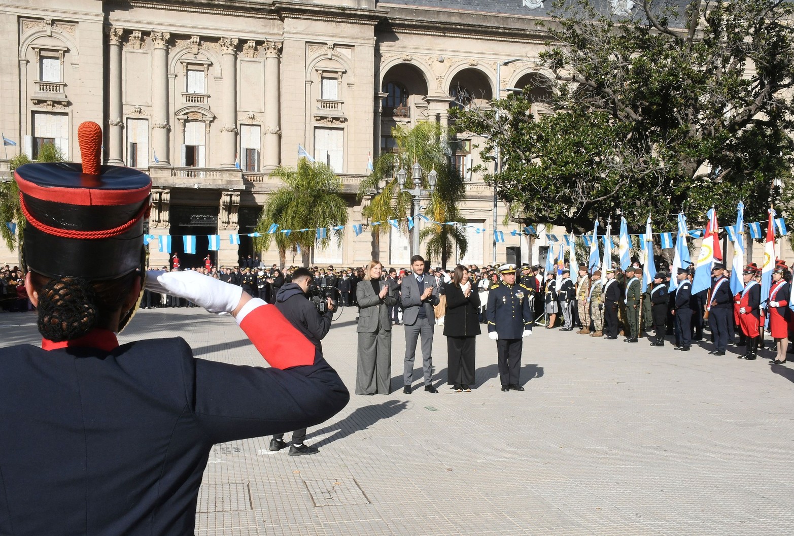 Las fotos que dejó el acto por 25 de Mayo.
