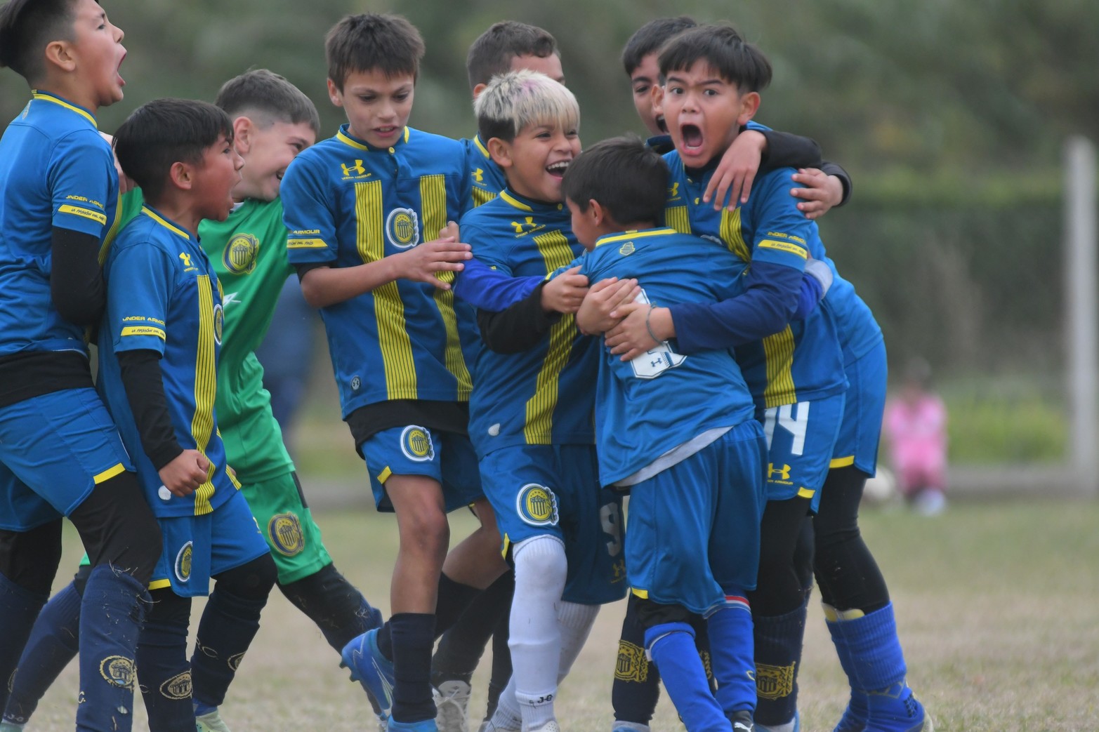 Azulgrana 2024. Este fin de semana se jugó la segunda edición del mega torneo de fútbol infantil de La Perla del Oeste en Recreo Sur.