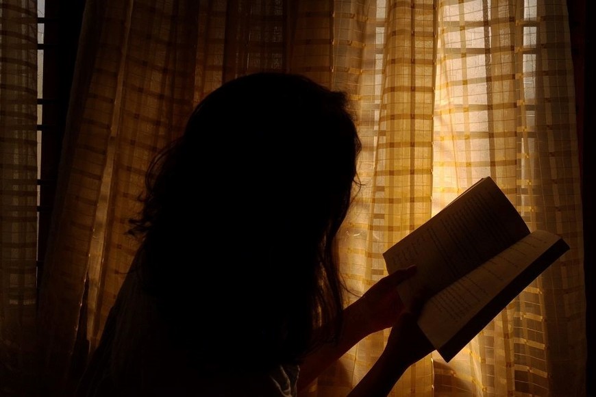 Ciertos hábitos cotidianos pueden causar daños irreversibles a la vista