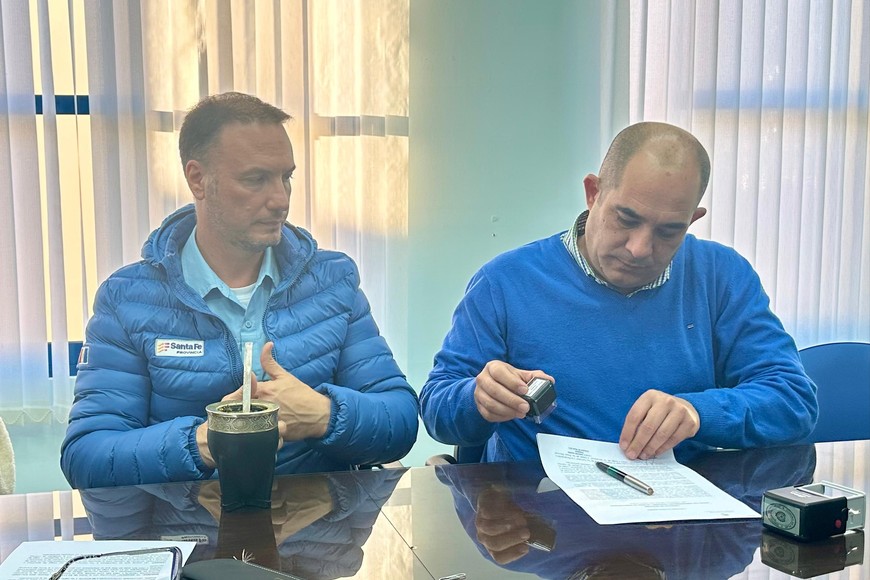 En declaraciones previas a El Litoral, Martínez señaló que la culminación de este proyecto beneficiará a vecinos de localidades de los departamentos Las Colonias y Castellanos.