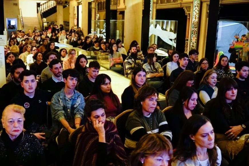 Una amplia cantidad de visitantes disfrutaron de un recorrido guiado por el Museo,