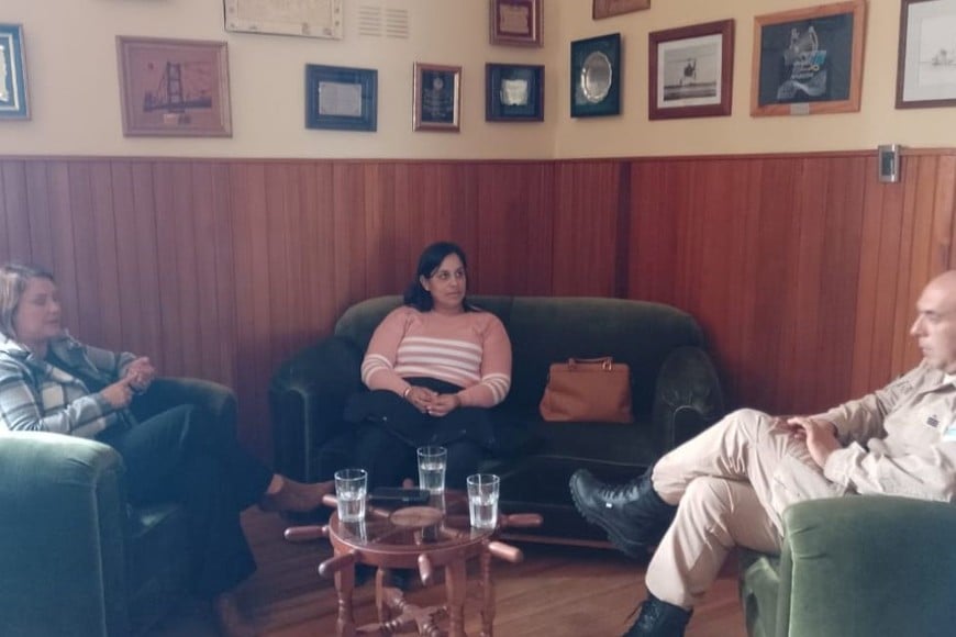Los participantes del encuentro aprovecharon la ocasión para unificar criterios para la labor conjunta de ambas fuerzas.