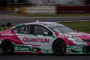 El piloto se quedó con un triunfo que le permite soñar