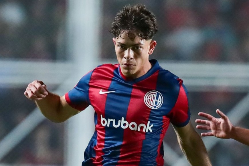 El futbolista de 20 años se perdería el último partido de la temporada ante Unión.