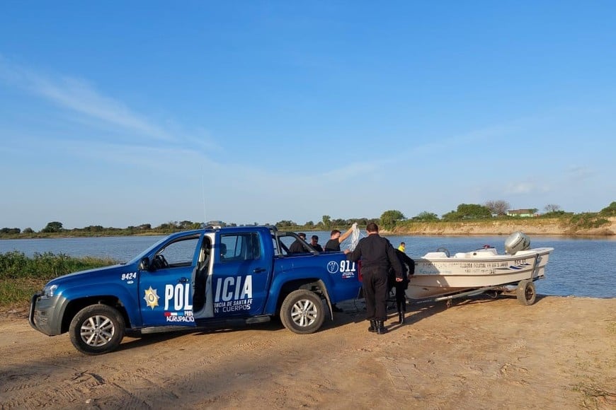 Operativo para dar con el paradero de Julio Adrián Ríos. Crédito: Luis Verón