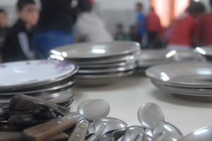 La falta de ayuda alimentaria se traduce en un aumento de la desesperación y la pobreza. Crédito: Flavio Raina