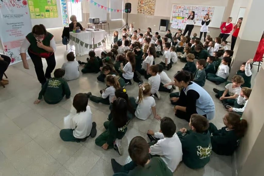 La escritora Margarita Mainé compartió la magia de su literatura