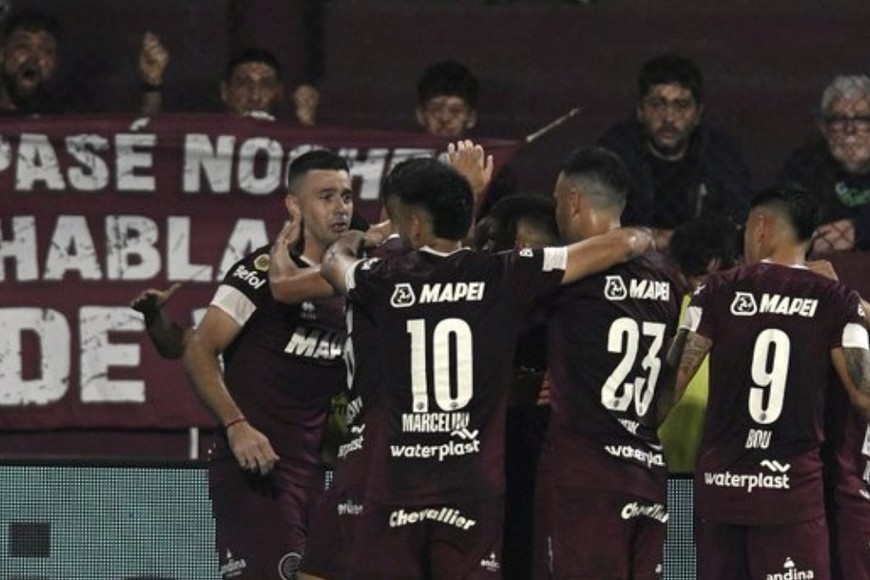 El Granate ganó y quedó a dos puntos de los líderes. Crédito: Prensa Lanús