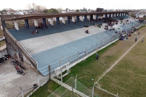 Se viene el juego. La semana que viene y en cancha de Gimnasia. Crédito: Luis Cetraro