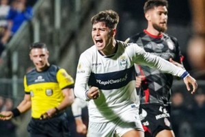 El Lobo ganó y se metió en el lote de punteros. Crédito: Prensa Gimnasia