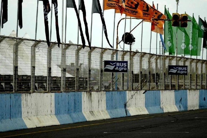 Cientos de fanáticos participaron en la noche del viernes de la presentación oficial.
Foto: ACTC