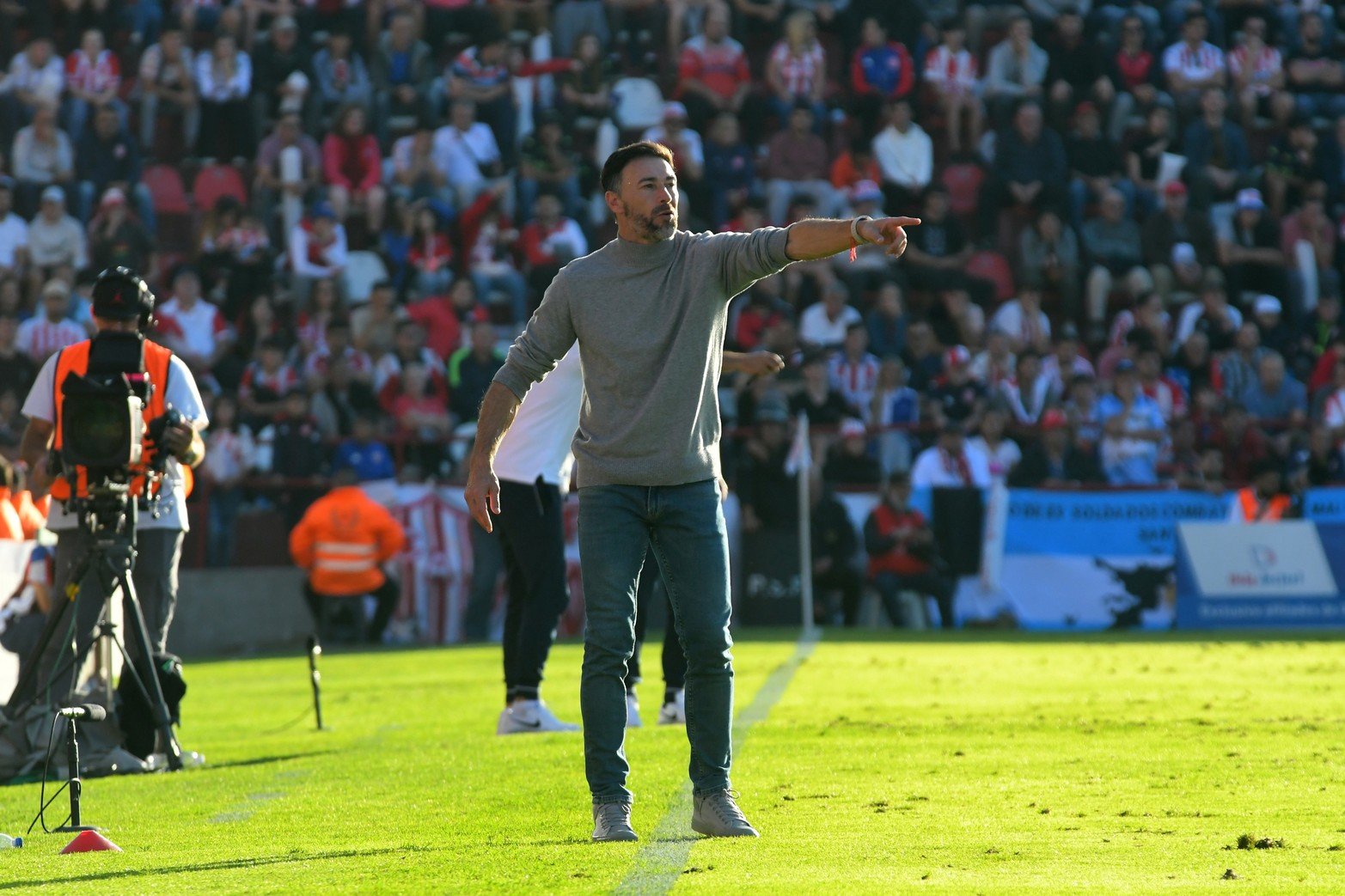 Unión le ganó 2 a 1 a San Lorenzo y se mantiene en la punta del torneo disputadas cinco fechas.