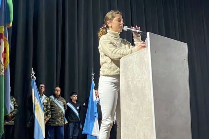 La diputada provincial Sofía Galnares destacó la figura de Güemes.