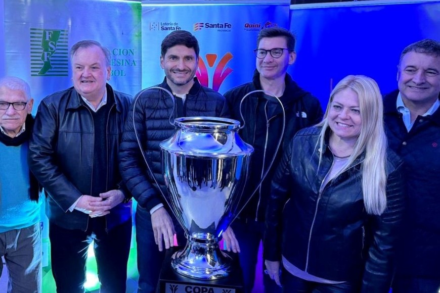 Pullaro destacó la importancia de la unidad argentina en la exposición de trofeos en Ceres.