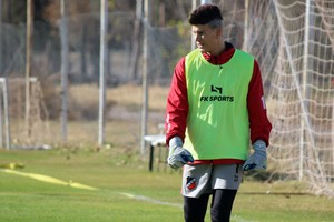 Sebastián Sosa firmó contrato con Deportivo Maipú.