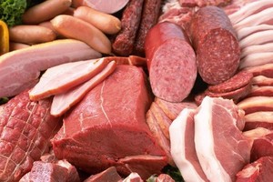 Piden no consumir productos o subproductos provenientes de carne de cerdo cruda o mal cocida elaborados en un establecimiento de Acebal, como así tampoco los provenientes de elaboraciones no seguras y/o sin rótulo.