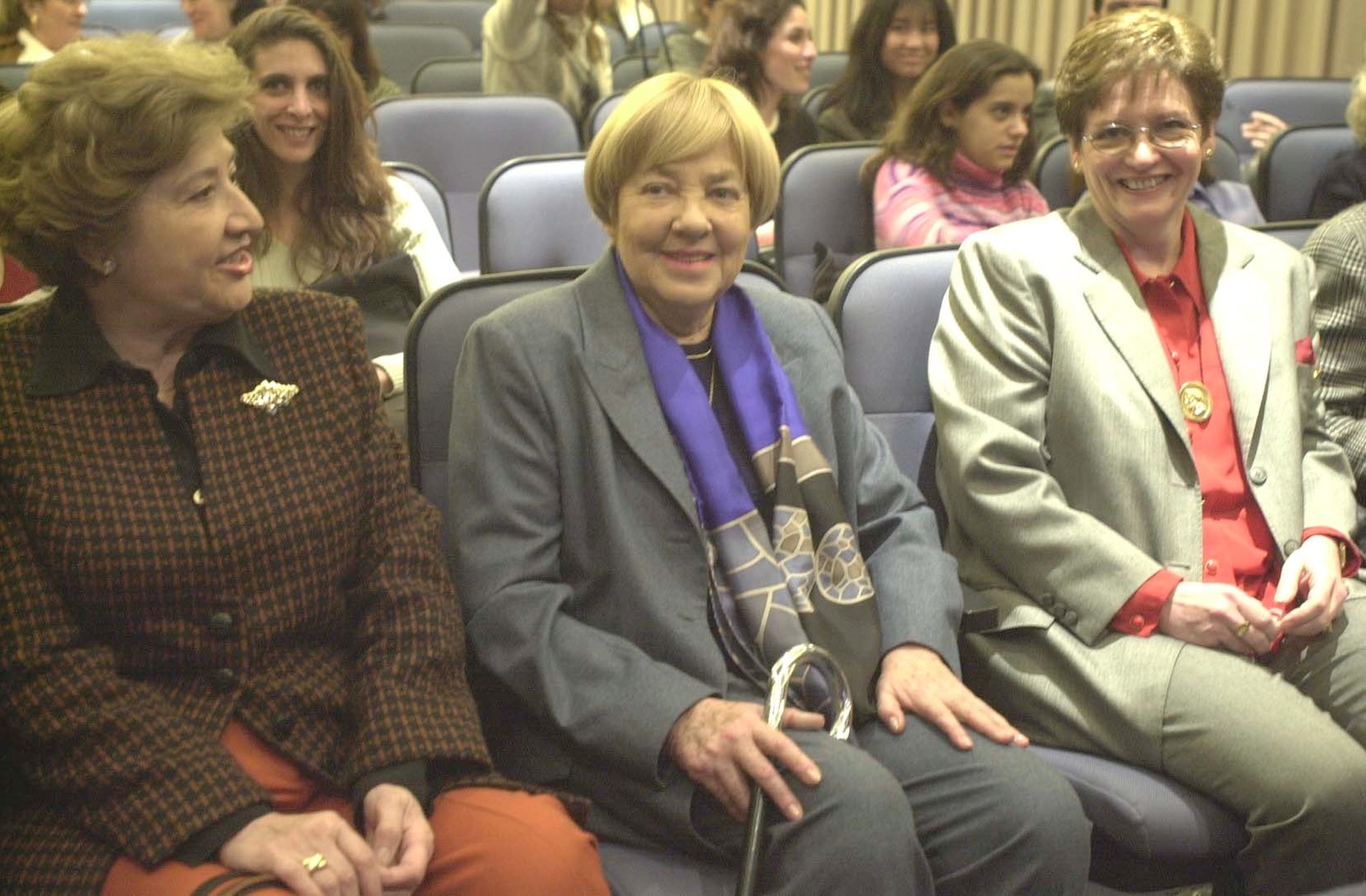 Sara Facio junto a María Elena Walsh. 