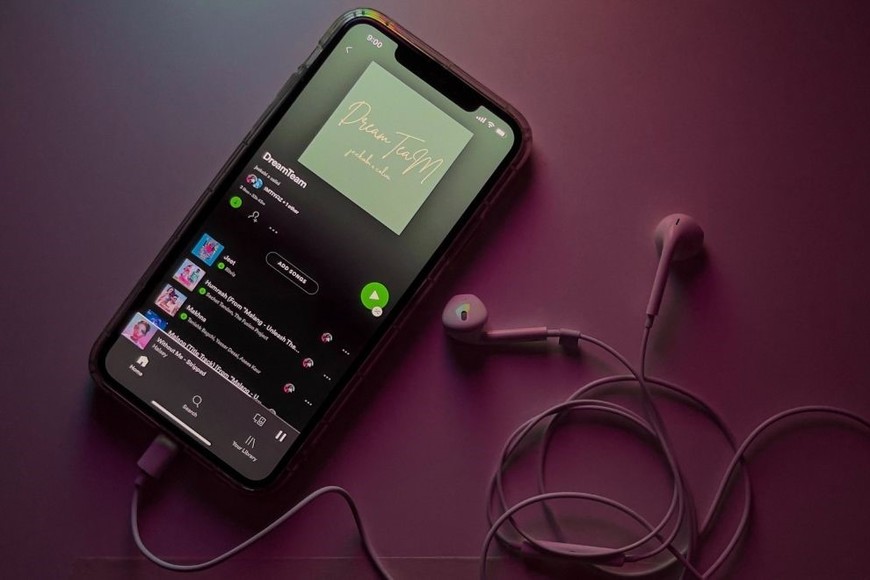 La comercialización de nuevos paquetes provocaría una reducción de más de 160 millones de dólares en las regalías de los compositores. Imagen ilustrativa