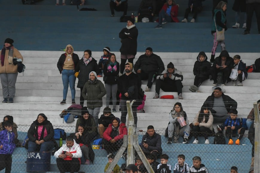 Fútbol Infantil. El Lobito de Gimnasia y Esgrima de Ciudadela. Cuatro días de fútbol infantil se vivieron en el Gigante de Ciudadela. Más de 1000 niños y un gran marco de público le dieron color a jornadas inolvidables. Pasión Liga de Diario El Litoral presente en los grandes eventos de nuestros niños.