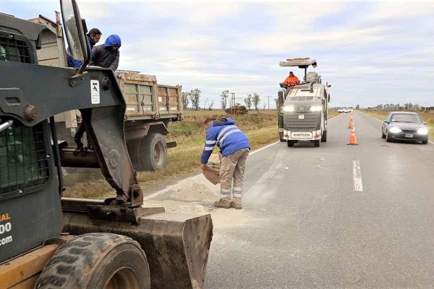 Desde el 7º Distrito Santa Fe se programó para la Ruta 11 realizar las mejoras por etapas entre Crespo, San Justo y Candioti. Una vez atendidos los puntos críticos entre Crespo y Escalada, los equipos se movilizarán con similares obras para el tramo comprendido entre Candioti y Videla.