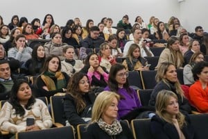 La Facultad de Derecho de Santa Fe fue sede para debatir sobre la violencia de género digital.