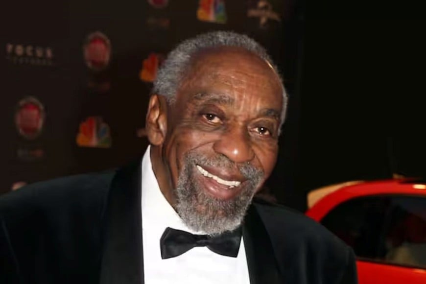 Su carrera como actor lo vio pasar por el cine, la televisión y el teatro.