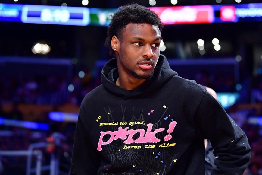 FILE PHOTO: Bronny James in attendance as the Los Angeles Lakers play against the Golden State Warriors during the second half in game three of the 2023 NBA playoffs at Crypto.com Arena in Los Angeles, California, U.S. May 6, 2023. Gary A. Vasquez-USA TODAY Sports via REUTERS/File Photo
MANDATORY CREDIT