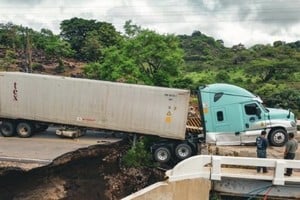 Durante la temporada de lluvias, se reportaron cuatro puentes destruidos y 23 afectados, así como 336 rutas y más de 6.000 viviendas dañadas.