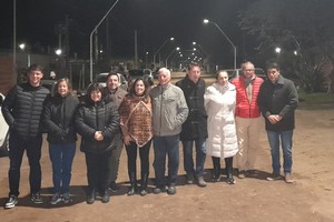 Este proyecto, con un costo aproximado de 49 millones de pesos, representa un avance significativo en la reubicación de viviendas y la mejora de la calidad de vida de los residentes.