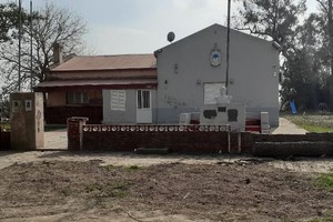 A pesar de las insistentes gestiones de padres, directivos y de la comunidad de Estación Saguier, siguen sin obtener una respuesta positiva por parte de la cartera educativa.