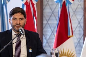 Tal como reveló El Litoral, hubo contactos desde el gobierno con el ministro decano, Roberto Falistocco (al igual que con María Angélica Gastaldi), para conversar sobre la posibilidad de un retiro.