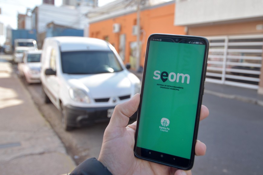 El trámite para obtener la credencial de franquicia se hace on line en la web de la Municipalidad: https://oficinavirtual.santafeciudad.gov.ar/.