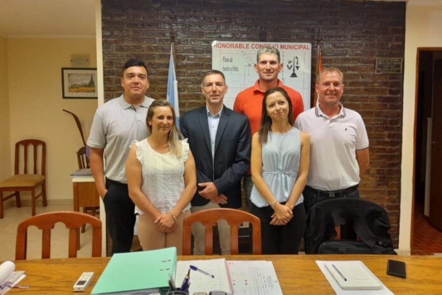 buscan prevenir y concientizar a adolescentes sobre apuestas online en Sastre