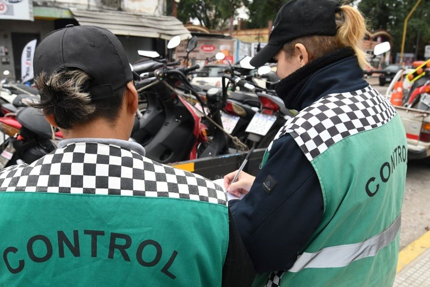 El municipio está intensificando los controles en las calles de esta capital. Créditos: Mauricio Garín