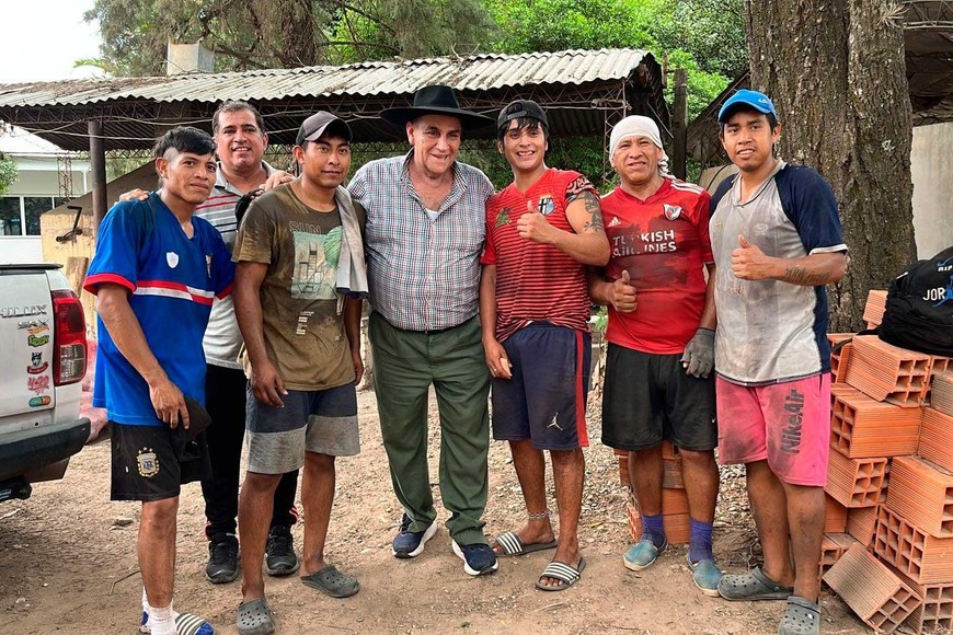 Palavecino es un emblema en la música tradicional argentina.