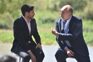 Pullaro y Perotti, máximos responsables de la ejecución de los presupuestos en sus calidades de gobernadores. Foto: Mauricio Garin.