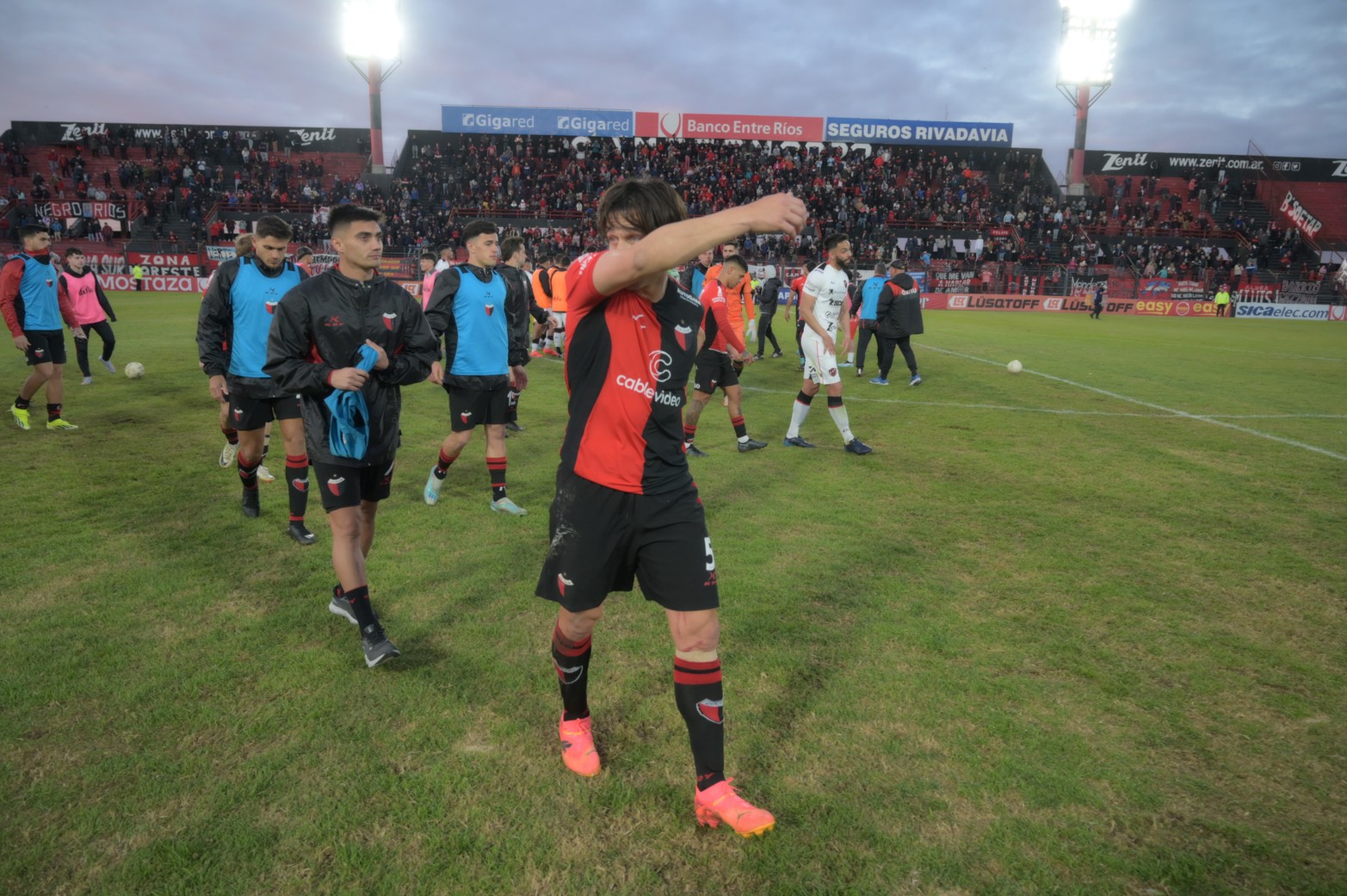 Colón perdió 1 a 0 contra Patronato y quedó tercero en la tabla de posiciones.