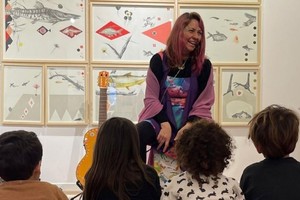 Desde el Área de Cultura del municipio anunciaron para el próximo el sábado 20 de julio a las 17 horas, un Taller de dibujo con tinturas naturales "Los colores del mundo vegetal" para niños de 8 años en adelante.