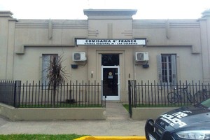 “En cuanto al accionar policial, valoramos el trabajo conjunto de los últimos años, pero solicitamos una mayor cercanía por parte de las autoridades con la comunidad, presencia en la vía pública y difusión de medidas de prevención de delitos”, concluyó el titular del Ejecutivo comunal.