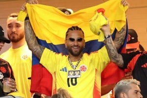 El reguetonero vivió la final desde un palco repleto de colombianos.