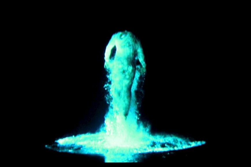 “Cinco ángeles para el milenio” (2001), aporte de Viola de la exposición “Big Bang” en el Centro Pompidou de París, expuesta entre el 16 de junio de 2005 y el 28 de febrero de 2006. Foto: Archivo El Litoral