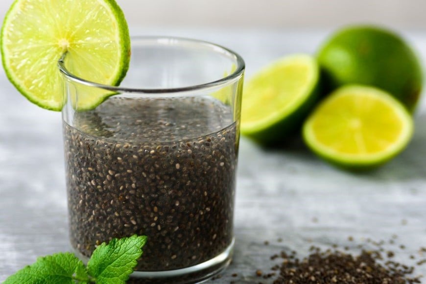 La hidratación que proporciona el agua de chía juega un papel clave en la optimización de las funciones metabólica
