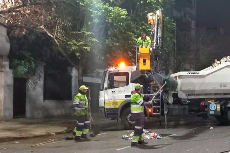 Otro camión fue enviado al lugar para normalizar la situación.