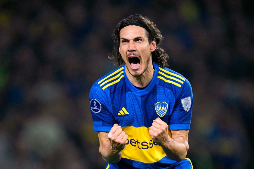 El uruguayo clavó el único gol del partido y le dio la clasificación a Boca.