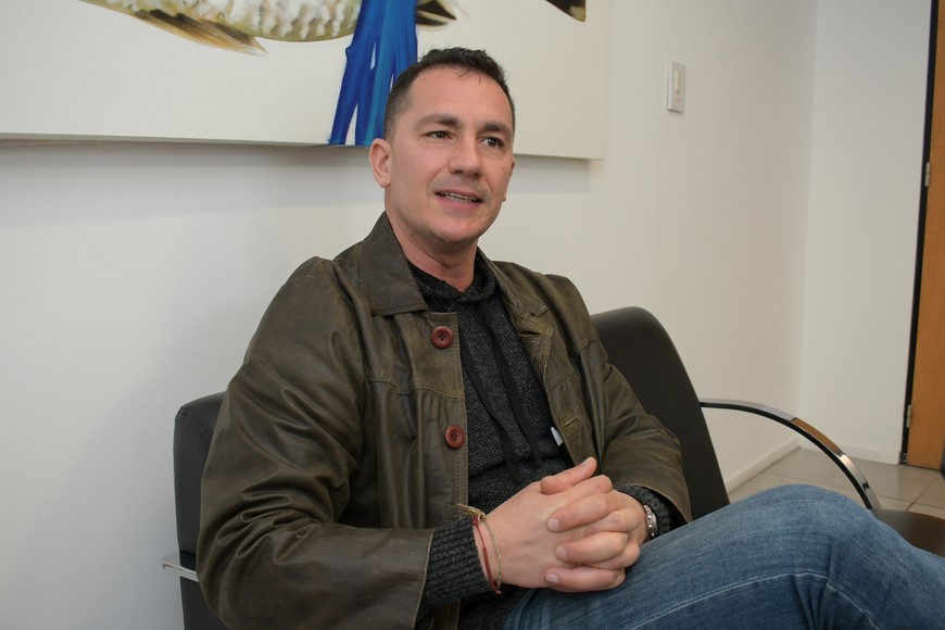 Ignacio Gautero, organizador junto a Laptime de este segundo "pets run". Crédito: Flavio Raina