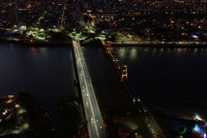 Todo pasó sobre el Puente Carretero que cruza sobre la laguna Setúbal. Crédito: Archivo El Litoral.