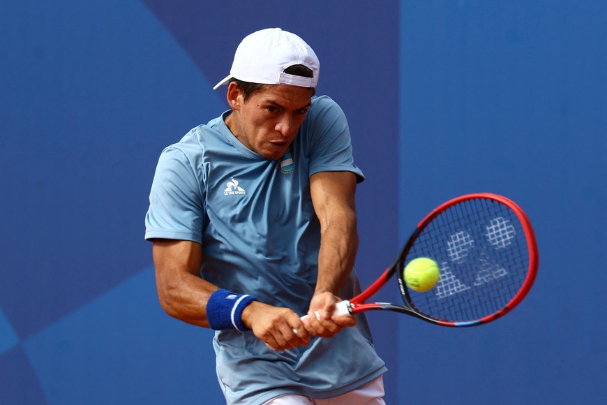 Paris 2024 Olympics - Tennis - Men's Singles First Round - Roland-Garros Stadium, Paris, France - July 28, 2024.
Sebastian Baez of Argentina in action during his first round match against Thiago Monteiro of Brazil. REUTERS/Edgar Su